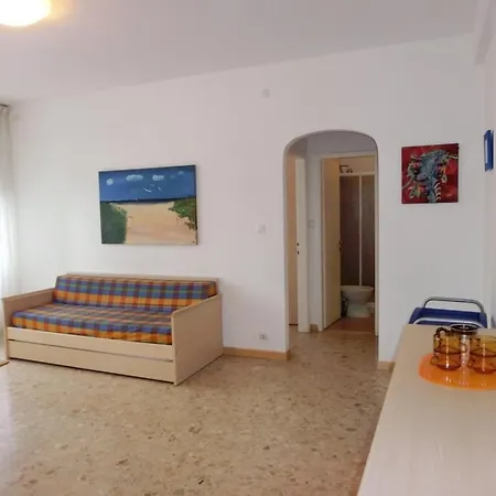 Ca' Brioni Apartment *